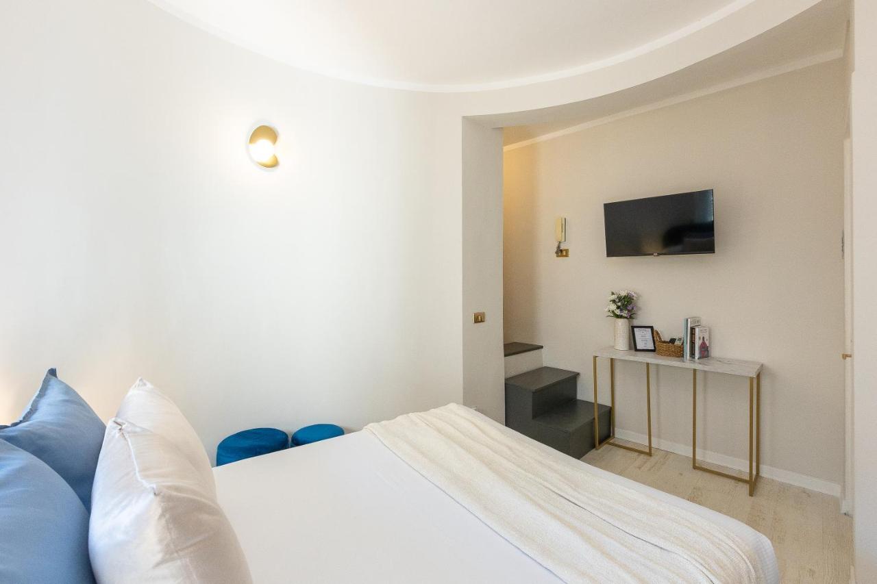 Отель Tiny Studio Piazza Del Popolo Рим Экстерьер фото